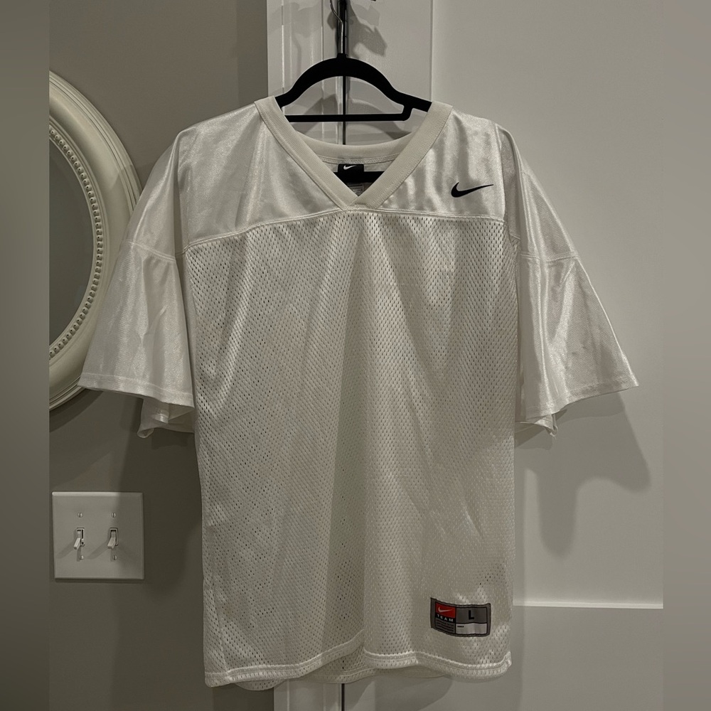 Nike Men's White Mesh Shirt